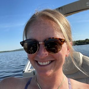 Meet your Posher, Nikki